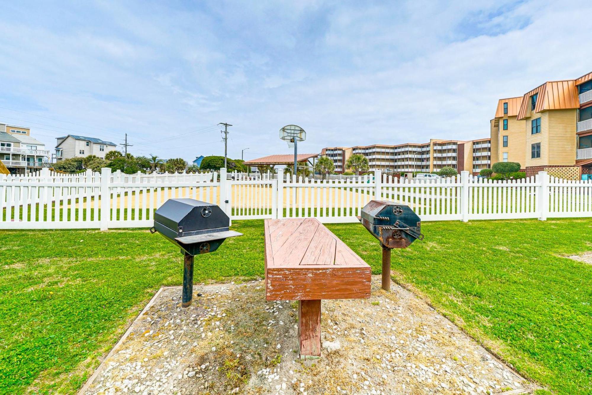 נורת' טופסייל ביץ' Steps To The Beach Oceanfront Condo With Lanai! מראה חיצוני תמונה